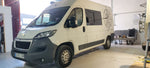 Cargar imagen en el visor de la galería, Peugeot Boxer Furgon 335 L2H2 2.2 HDI 130cv año 2017 176.000 km
